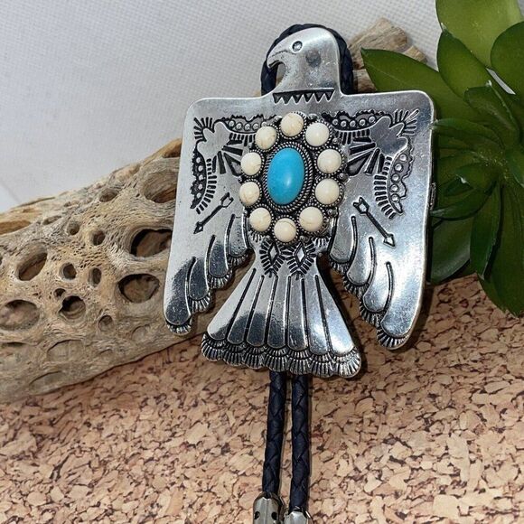 Unique Thunderbird T-Bird White Blue Turquoise Concho Lariat Bolo Tie Wedding - Picture 5 of 16